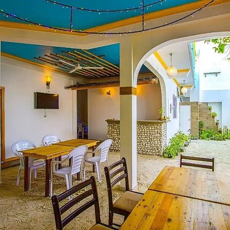 Handhuvaru Villa Boutique Hotel Maafushi Ngoại thất bức ảnh